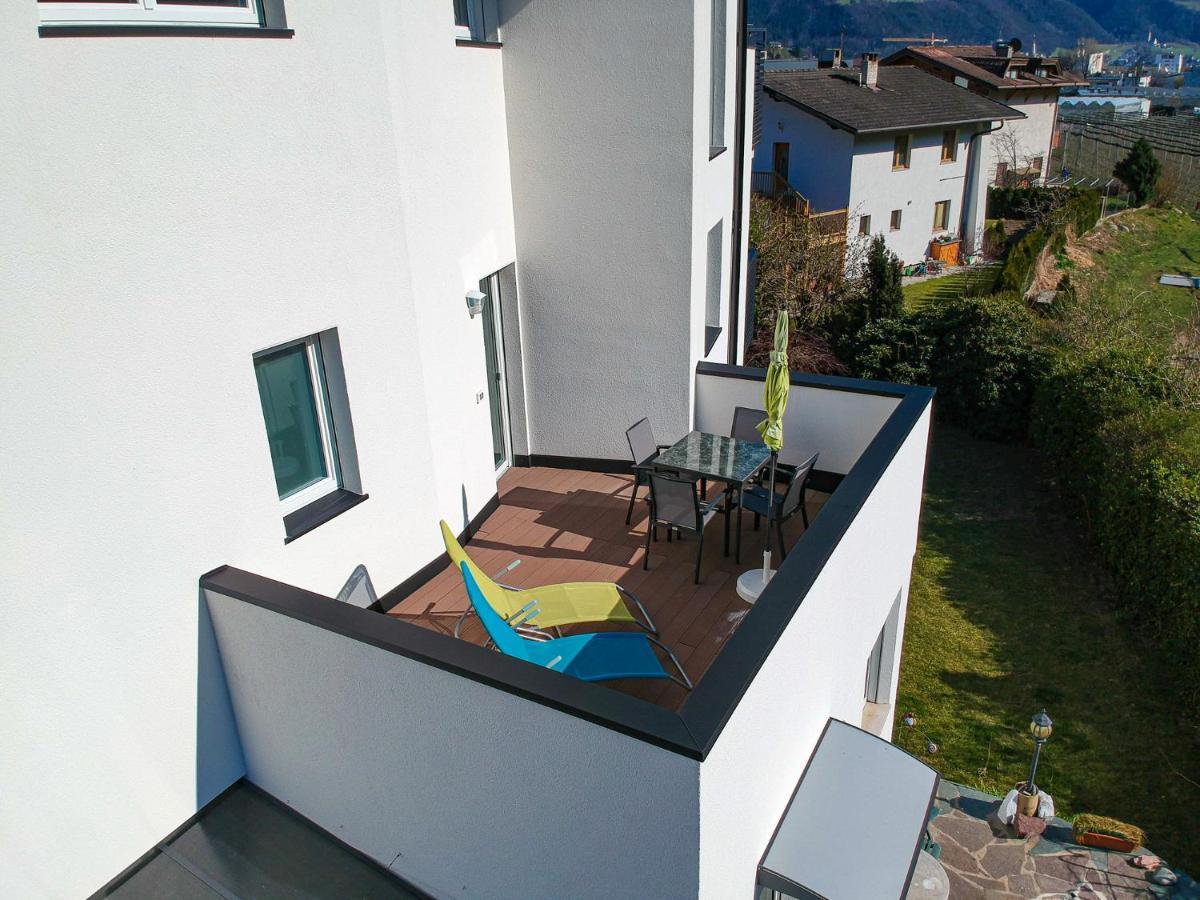 Apartment Le Rose Di Marianne - Sud Vahrn Dış mekan fotoğraf