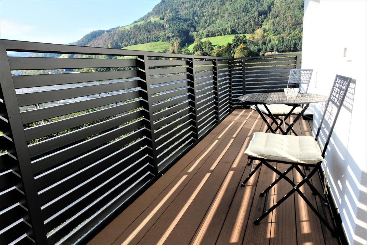 Apartment Le Rose Di Marianne - Sud Vahrn Dış mekan fotoğraf